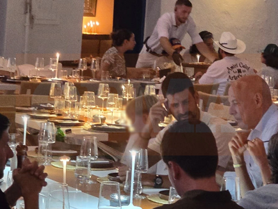 Ο Τζόκοβιτς συνεχίζει τις διακοπές του σ...