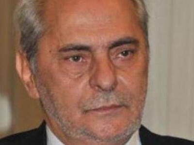 Πολιτικοί πρόλογοι…