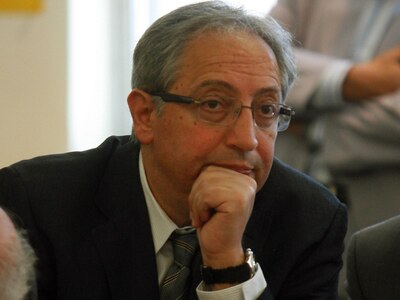 Παραιτήθηκαν ο διοικητής του ΙΚΑ και ο δ...