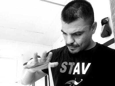 Ο πατρινός Πάρης Σταυρόπουλος στις ΗΠΑ γ...