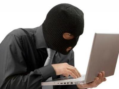 Αίγιο: Της έκλεψαν το λαπ τοπ από το πορτ μπαγκάζ