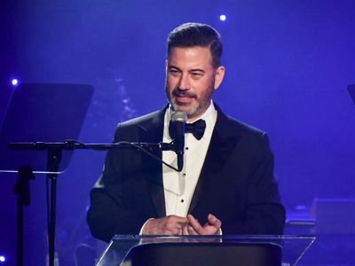 Τζίμι Κίμελ: «Κόπηκε» η εκπομπή του εξαι...