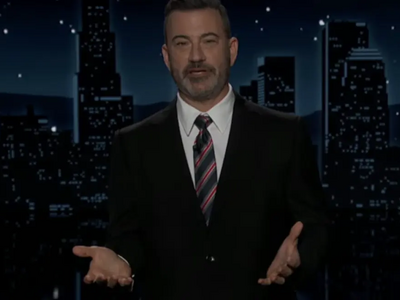 O Τζίμι Κίμελ επέστρεψε στο ABC: Δεν μπο...