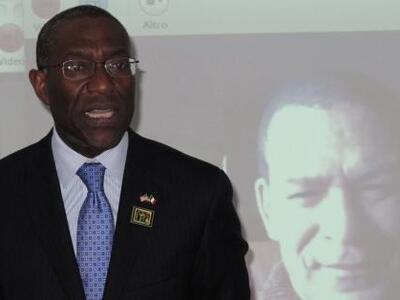 Ο Αμερικανός πρέσβης στη Νάπολη «είχε κά...