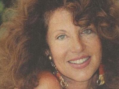 Αυτή είναι η Ελληνίδα μητριά της Μαρίν Λεπέν 