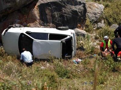 Aιγιάλεια: Θανατηφόρα πτώση Ι.Χ. σε χαρά...
