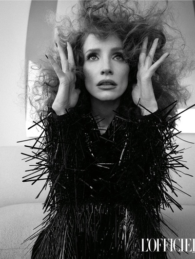 Mε σύνολο Erdem 