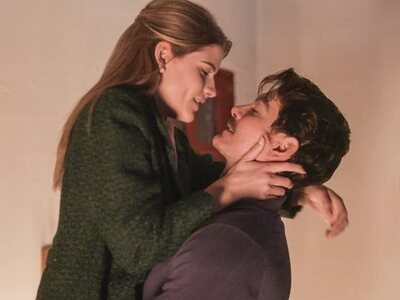 Άγριες μέλισσες: H Δρόσω δεν είπε ακόμα ...