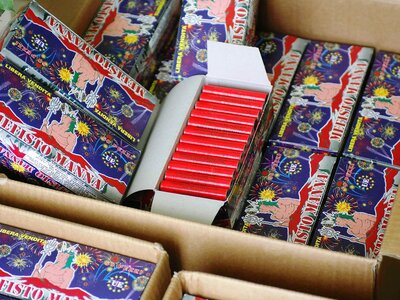 Τυπικός έλεγχος εντόπισε 5.000 κροτίδες