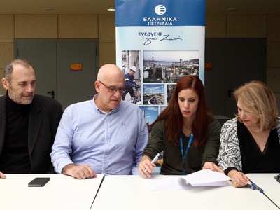 Από αριστερά ο Υπεύθυνος Αθλητικών Δραστ...