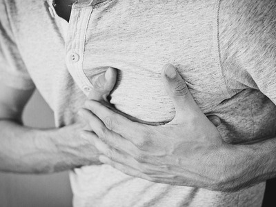 Καρδιακή ανακοπή: Τα συμπτώματα που προε...