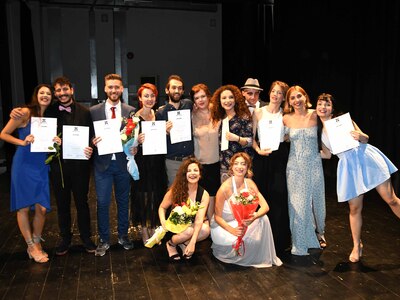 ΔΕΙΤΕ ΦΩΤΟ από την φετινή αποφοίτηση στη...