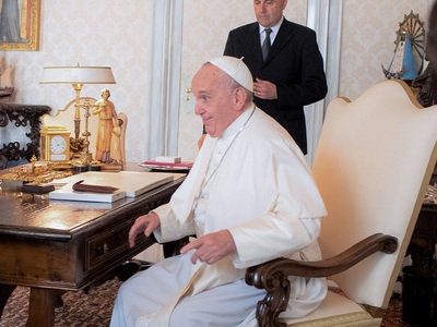 O πάπας Φραγκίσκος στέλνει μήνυμα στους ...