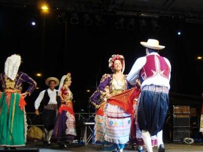 Οι Σύλλογοι των Επτανησίων Πάτρας γιορτά...