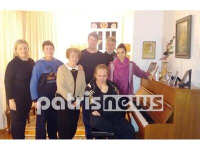 Στέφανος Κορκολής: Παίζοντας πιάνο στο σ...