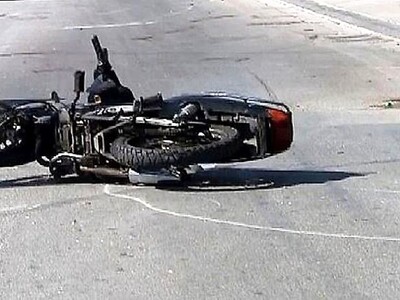 Πάτρα: Τροχαίο με 2 τραυματίες στην Αρέθα