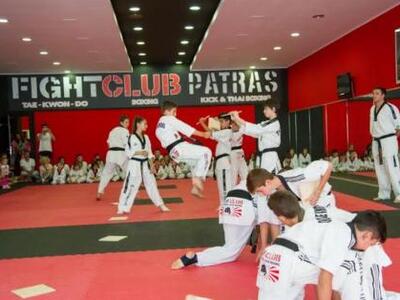 Πάτρα: Επίδειξη του Α.Σ. FIGHT CLUB PATR...