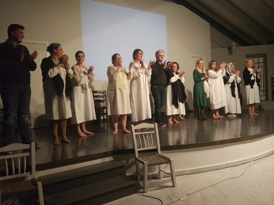 Υπέροχοι Actiβιστές μάγεψαν στο σπίτι τη...