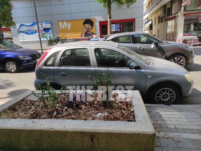 Πάτρα: Τροχαίο με τρία οχήματα στη Γούναρη! ΦΩΤΟ 