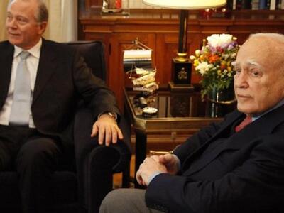 Παπούλιας: "Αν δεν βρουν λύση οι Ευ...