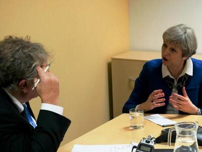 Τα βρήκε με το DUP της Β. Ιρλανδίας η Τε...