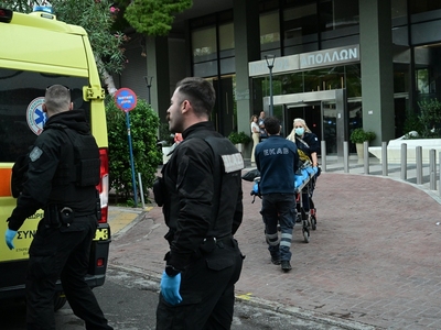 Αμπελόκηποι: Η μοιραία βουτιά στο κενό κ...