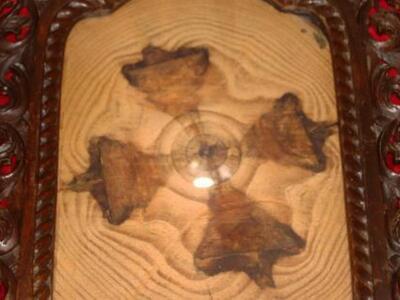 Πανηγυρίζει του Σταυρού το γυναικείο μον...