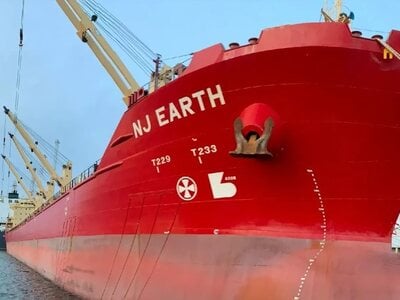 Τα πρώτα πλοία διέσχισαν το Στενό του Ορ...