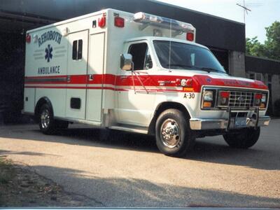 Ληστεία κοσμηματοπωλείου με ...ασθενοφόρο