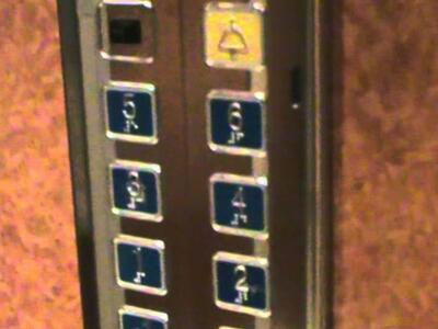 Πάτρα:Χαμός σε πολυκατοικία του κέντρου...