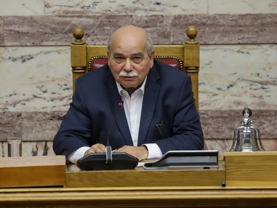 Ν. Βούτσης: Υπάρχει αμηχανία και νευρικό...