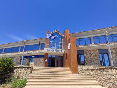 Εγκαινιάζεται το νέο Δημαρχείο Ερυμάνθου...