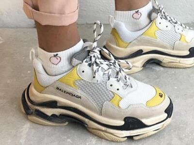 BALENCIAGA
