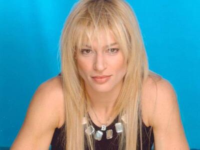 Τι τρέχει ανάμεσα στην Ζέτα Δούκα και πα...