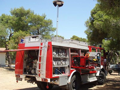 Κατάληψη της Περιφέρειας  από εποχικούς ...