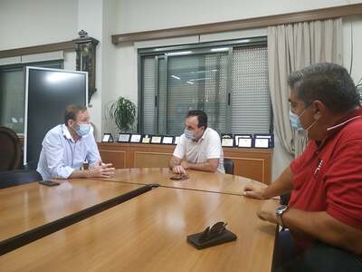 Τον Δήμαρχο Τρικκαίων επισκέφτηκαν μέλη της πολιτικής κίνησης "εΜείς"