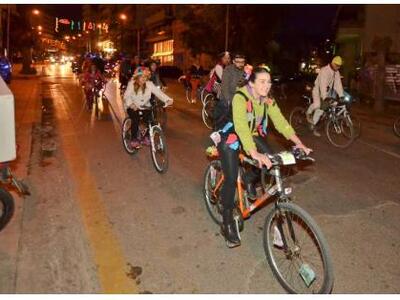 Πάτρα - «Ποδηλάτισαν» και χόρεψαν καρναβ...