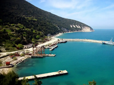 Το «Νησί των Τραμπ»: Ιβάνκα και Τζάρεντ ...