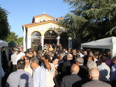 Πλήθος κόσμου στην κηδεία του Κυριάκου Μ...