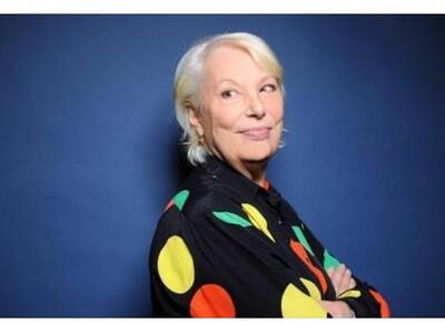 Σε ηλικία 74 ετών απεβίωσε η γαλλίδα ηθο...