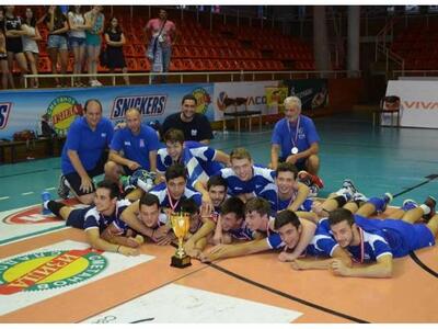 Βόλεϊ: "Χρυσοί" στο Βαλκανικό ...