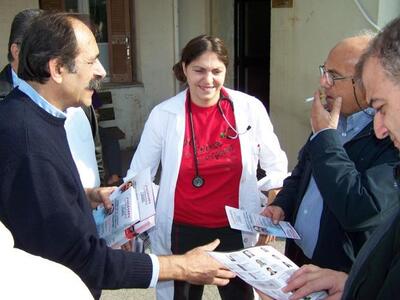 Ο Β. Χατζηλάμπρου και η καρδιολόγος Μ. Μ...