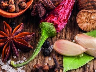 Απόψε, λίγο μετά τις 20:00, η πλ. Όλγας ...