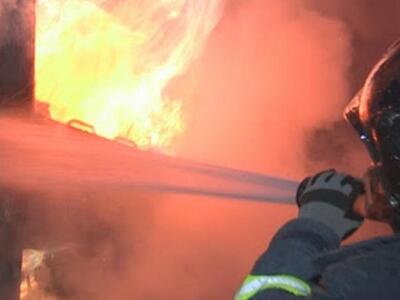 Εντυπωσιακές εικόνες!Λαμπάδιασε λεωφορεί...