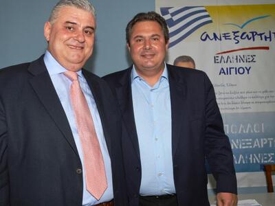 Ο Γιάννης Λαϊνιώτης υποδέχεται τους ψηφο...