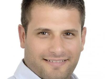 Πάτρα: Υποψήφιος με τον Βασίλη Χατζηλάμπ...