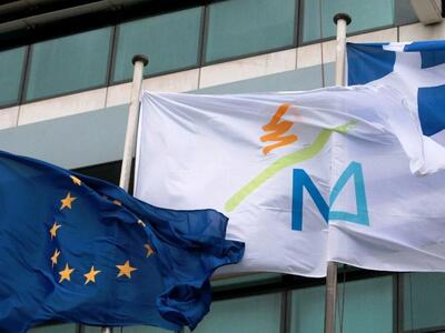 Έχω ένα καφενέ… στης Συγγρού την άκρη!