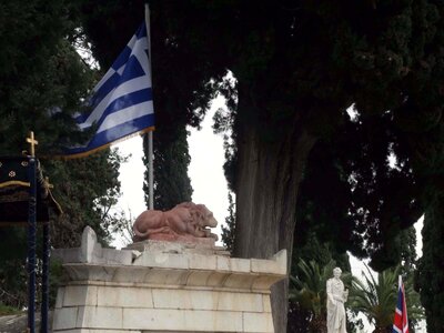 Άνοιξαν για το κοινό τα Μνημεία της Ιερά...