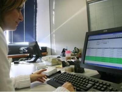 Τι θα γίνει με τις φορολογικές δηλώσεις ...