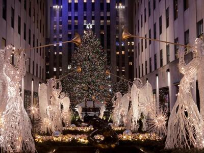 Αριθμός-ρεκόρ τουριστών κατέκλυσαν την π...